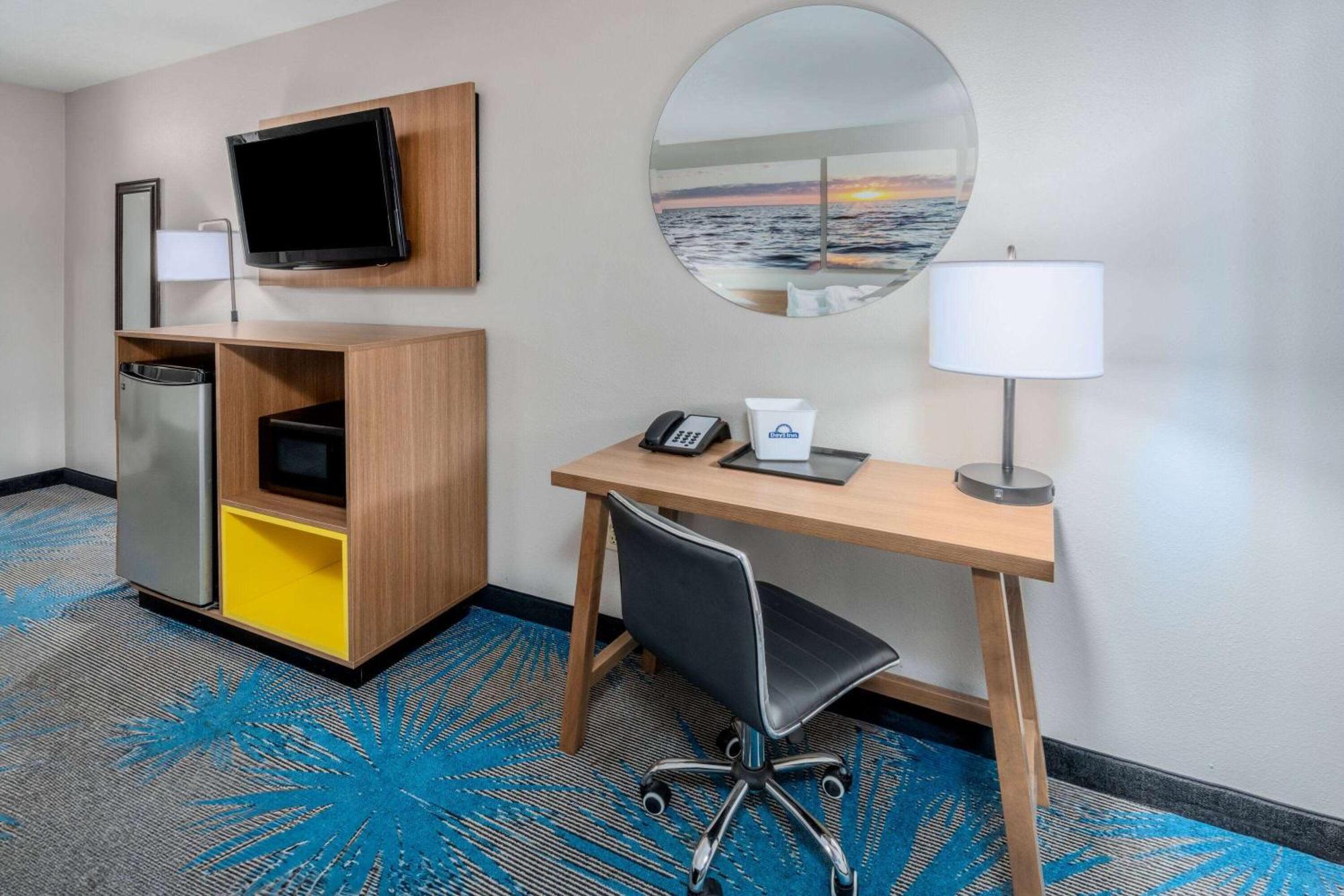 Days Inn By Wyndham Los Lunas Eksteriør billede