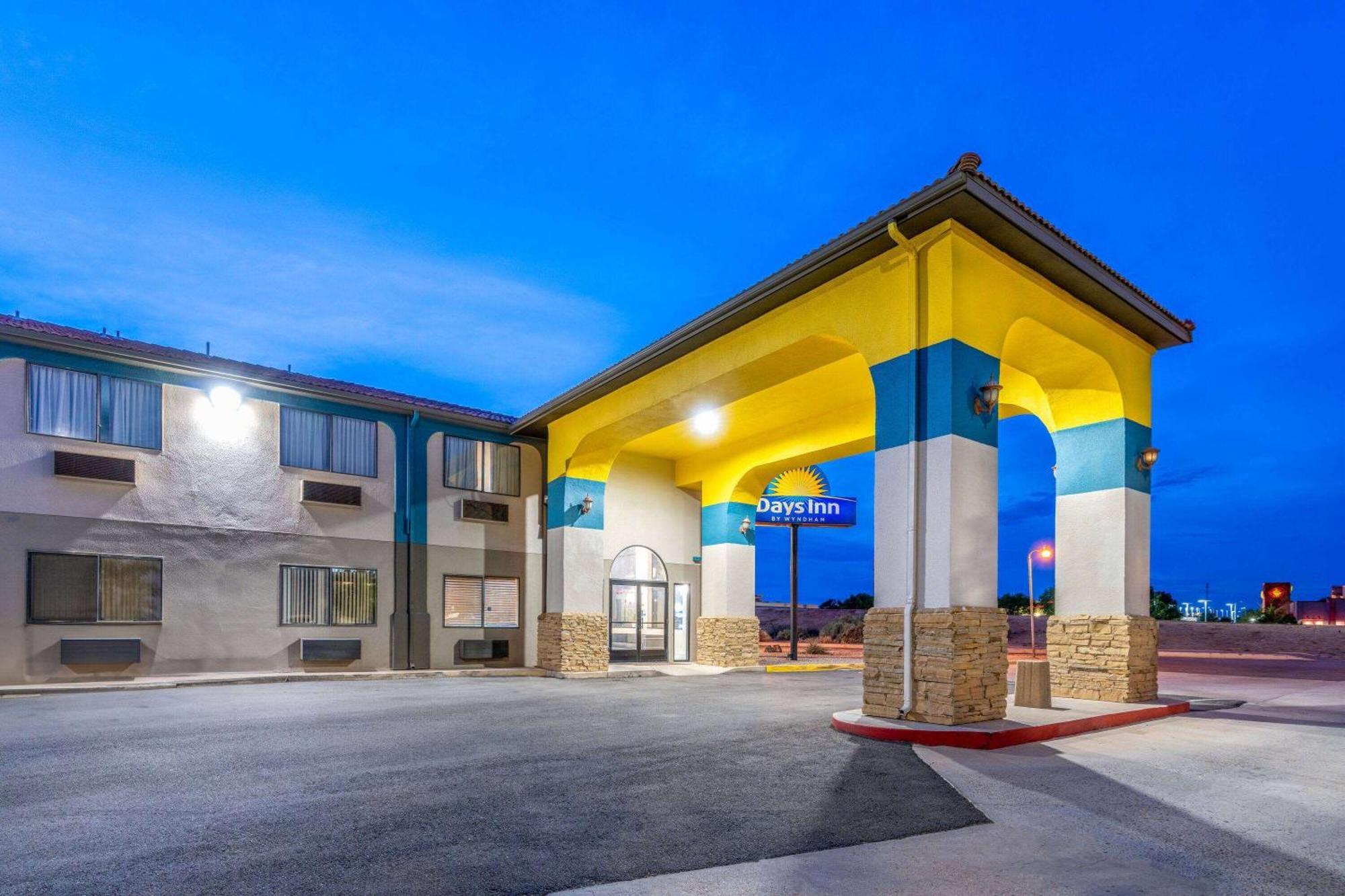 Days Inn By Wyndham Los Lunas Eksteriør billede