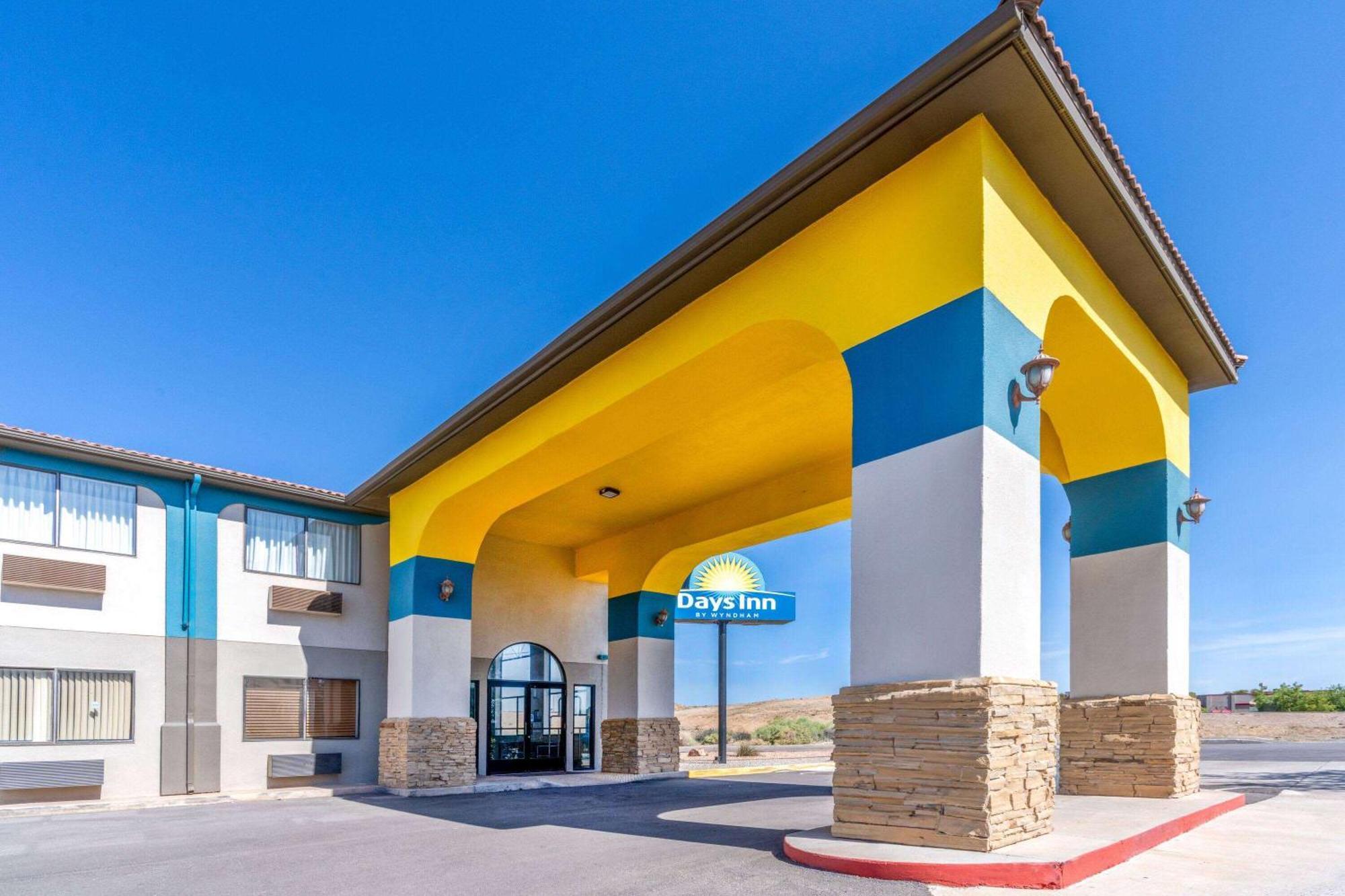 Days Inn By Wyndham Los Lunas Eksteriør billede